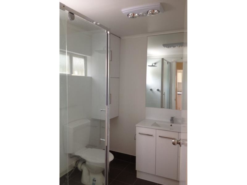 33 Nicholson Street, Allenstown QLD 4700